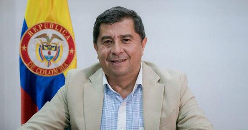 Imputan a exdirector de Función Pública y a siete