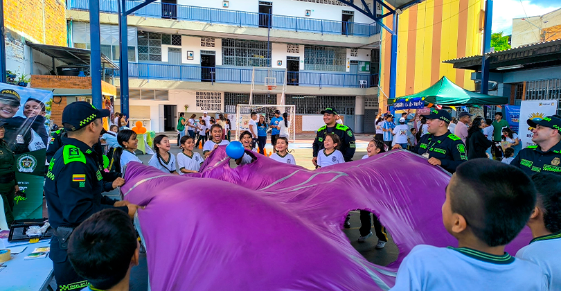 Policía de Ibagué conmemora Día Contra el Trabajo